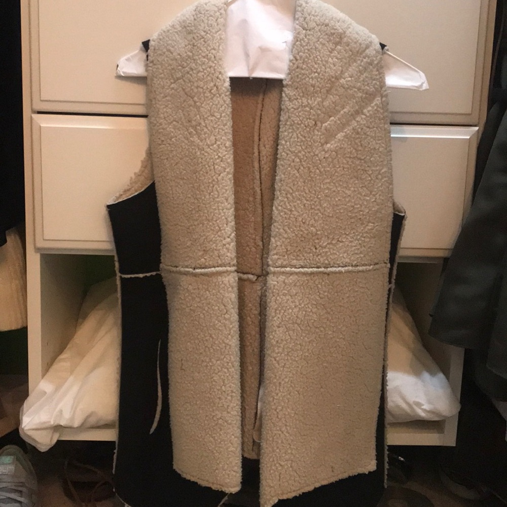 Jack Sherpa vest